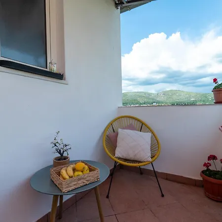 Coce Apartman Trogir